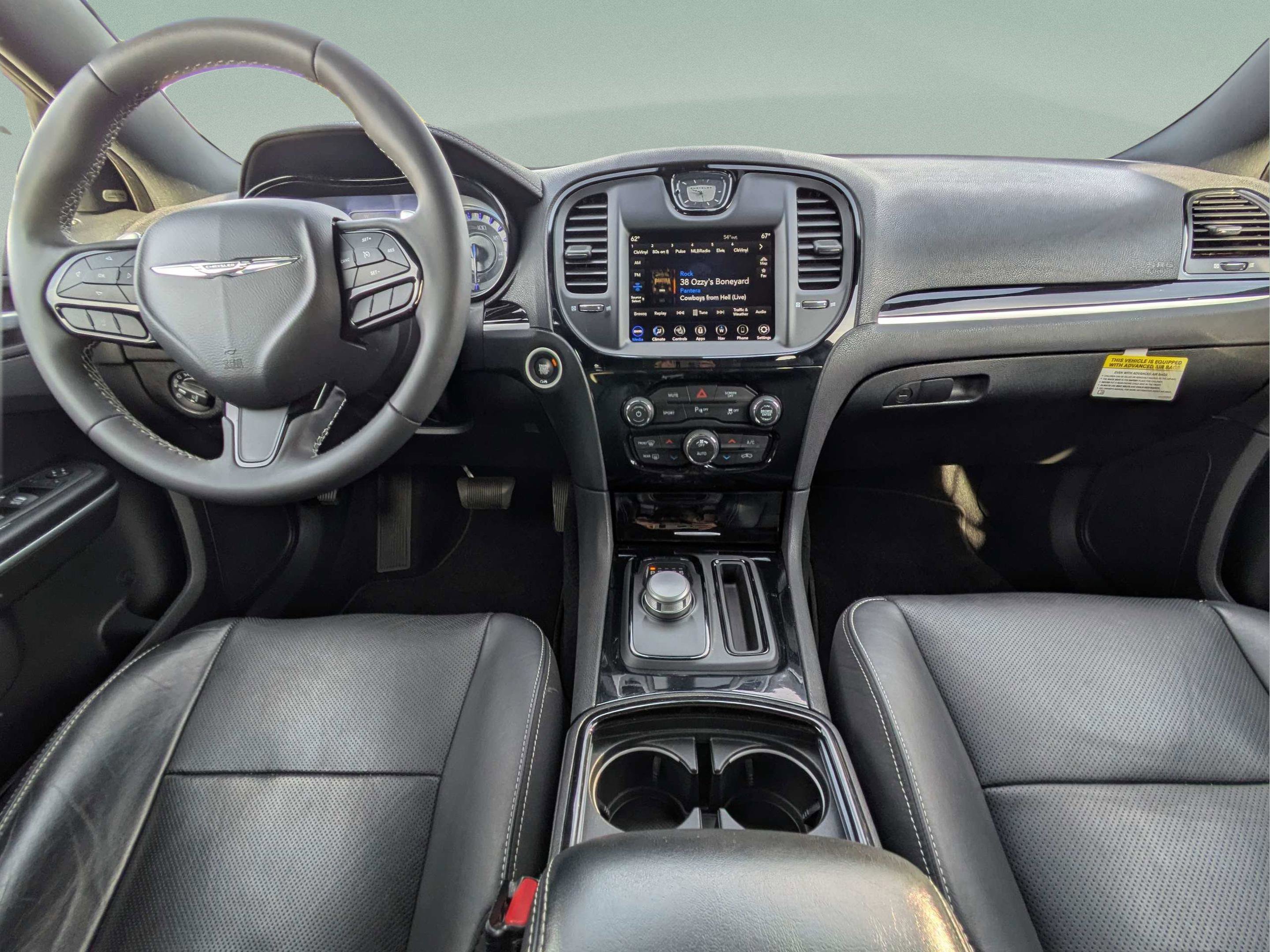 Used 2022 Chrysler 300 S w/ Comfort Group image 14