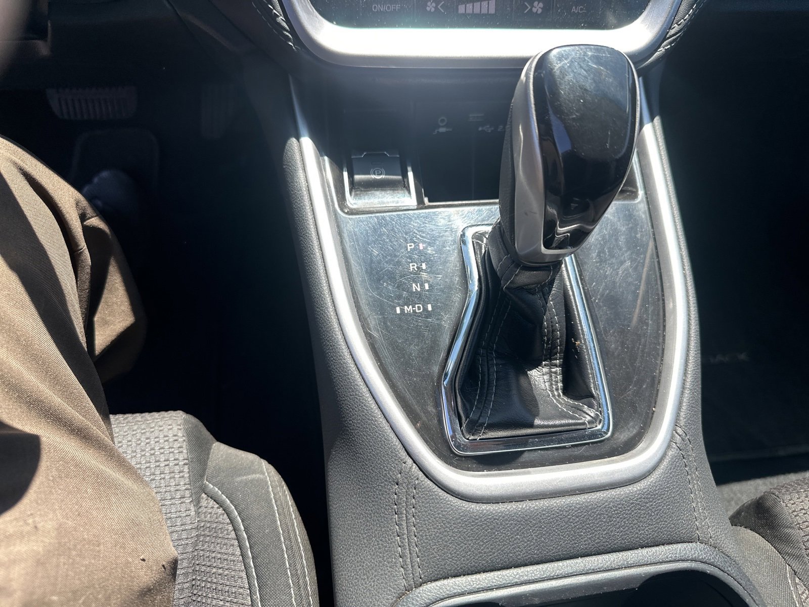 Used 2020 Subaru Outback Premium image 21