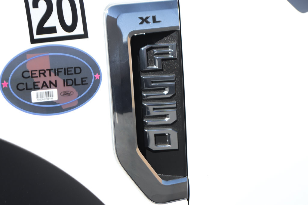 Used 2022 Ford F550 2WD Regular Cab Super Duty image 43