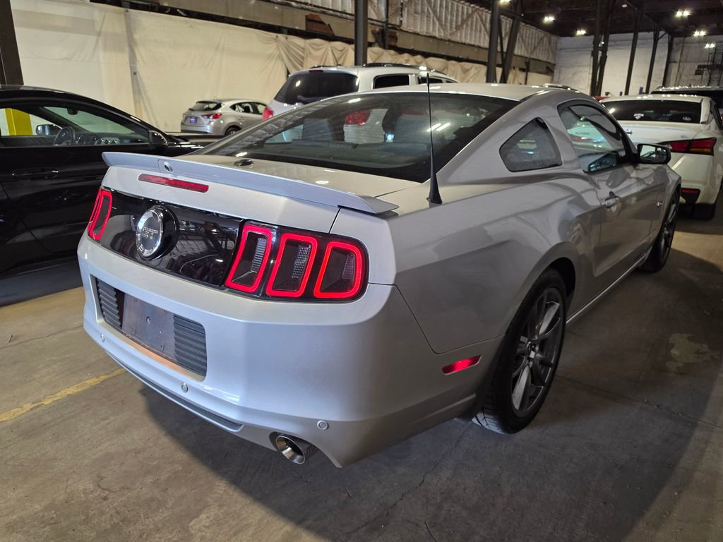 Used 2014 Ford Mustang GT Premium w/ Electronics Package RWD image 2
