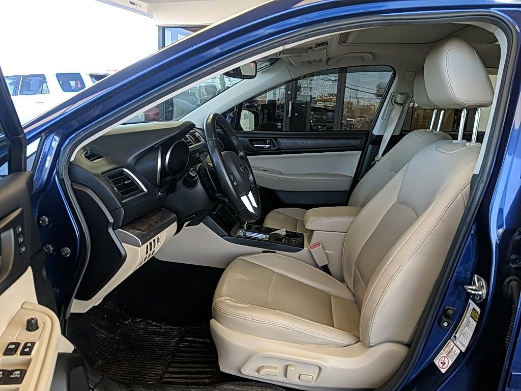 Used 2016 Subaru Outback 2.5i Limited image 14