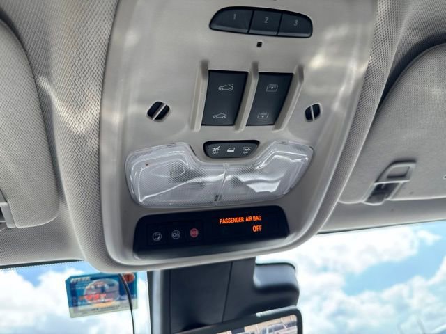 Used 2020 Buick Encore GX Essence w/ Experience Buick Package FWD image 15