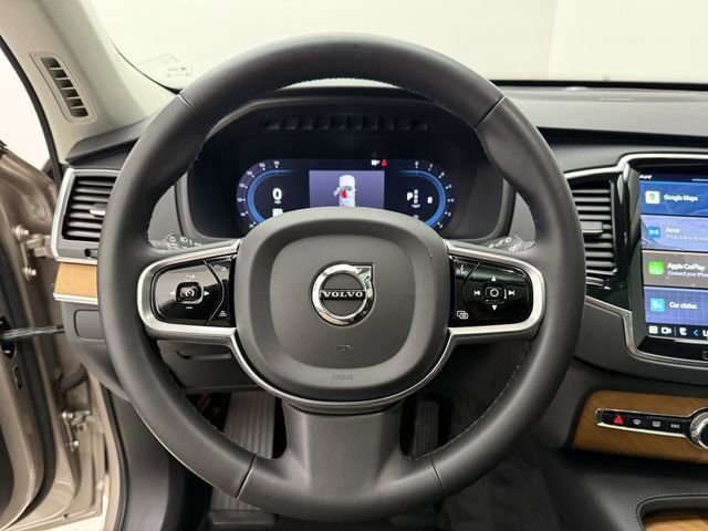 Certified 2023 Volvo XC90 B6 Plus image 15
