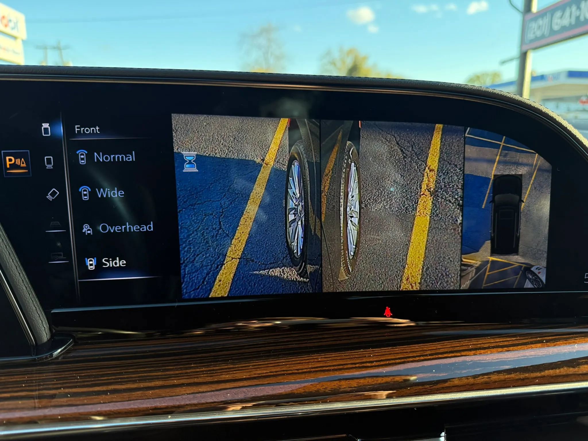 Used 2023 Cadillac Escalade ESV Premium Luxury AWD/4WD image 39
