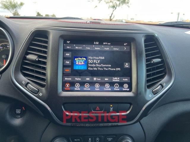 Used 2022 Jeep Cherokee Trailhawk w/ Premium Leather Package image 38