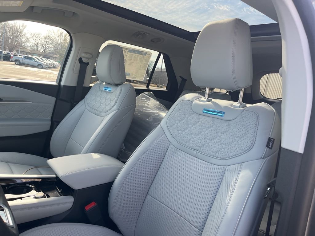 New 2026 Ford Explorer Platinum w/ LUX Leather Package image 10