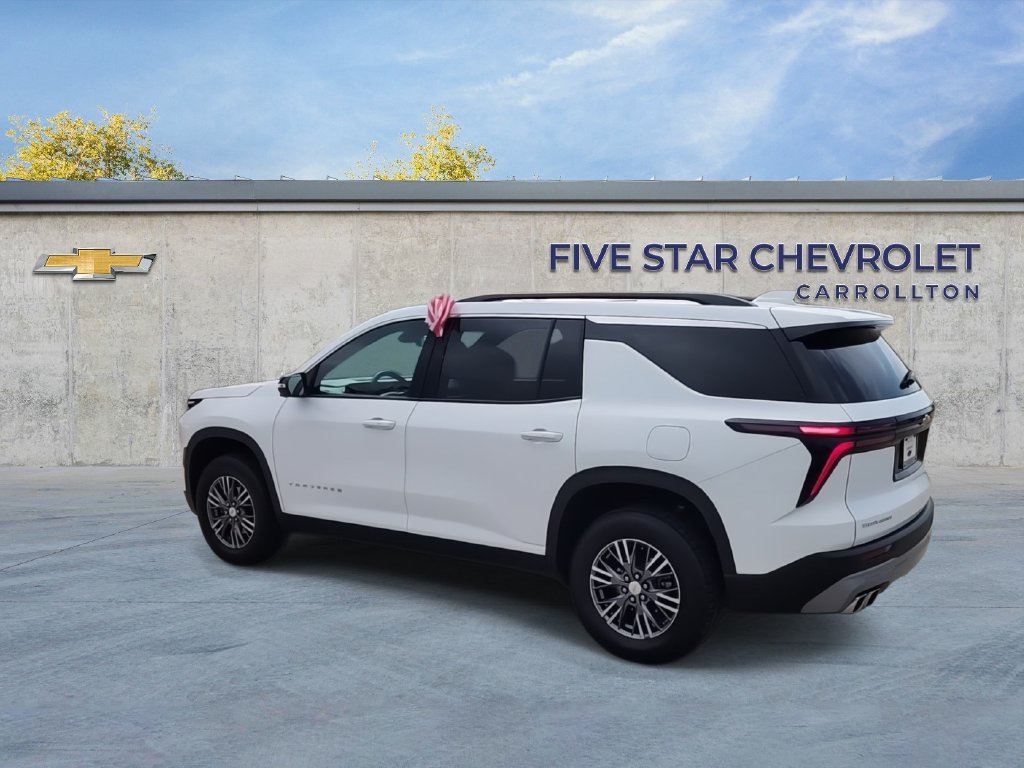 Certified 2024 Chevrolet Traverse LT FWD image 6