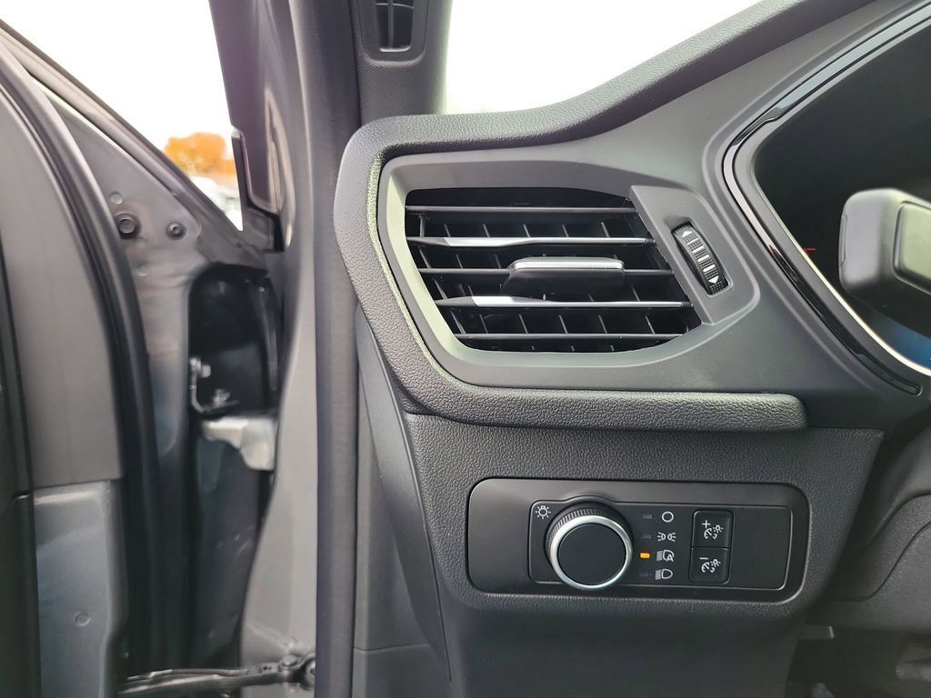 New 2026 Ford Escape ST-Line w/ Cold Weather Package image 21