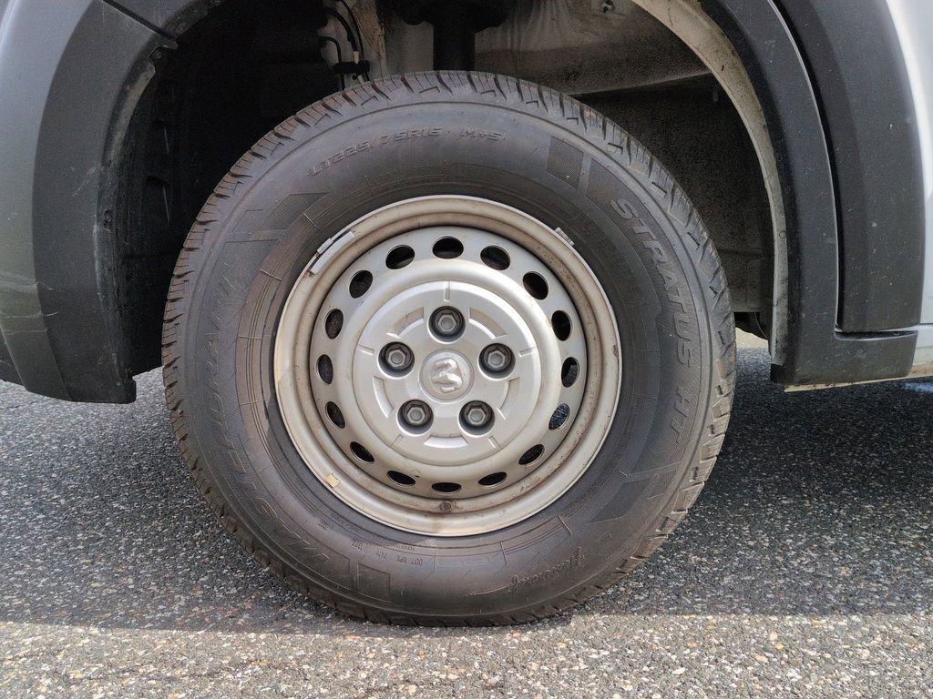 Used 2025 RAM ProMaster 2500 w/ Convenience Group image 26