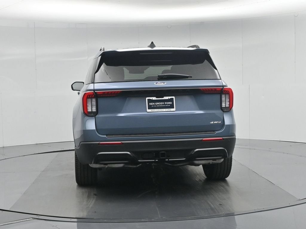 New 2026 Ford Explorer ST-Line w/ ST-Line Street Pack AWD/4WD image 25