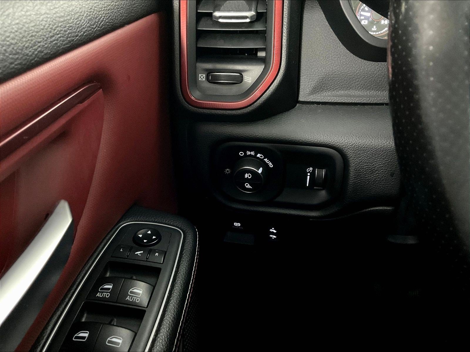 Used 2020 RAM 1500 Rebel w/ Rebel Level 2 Equipment Group AWD/4WD image 16