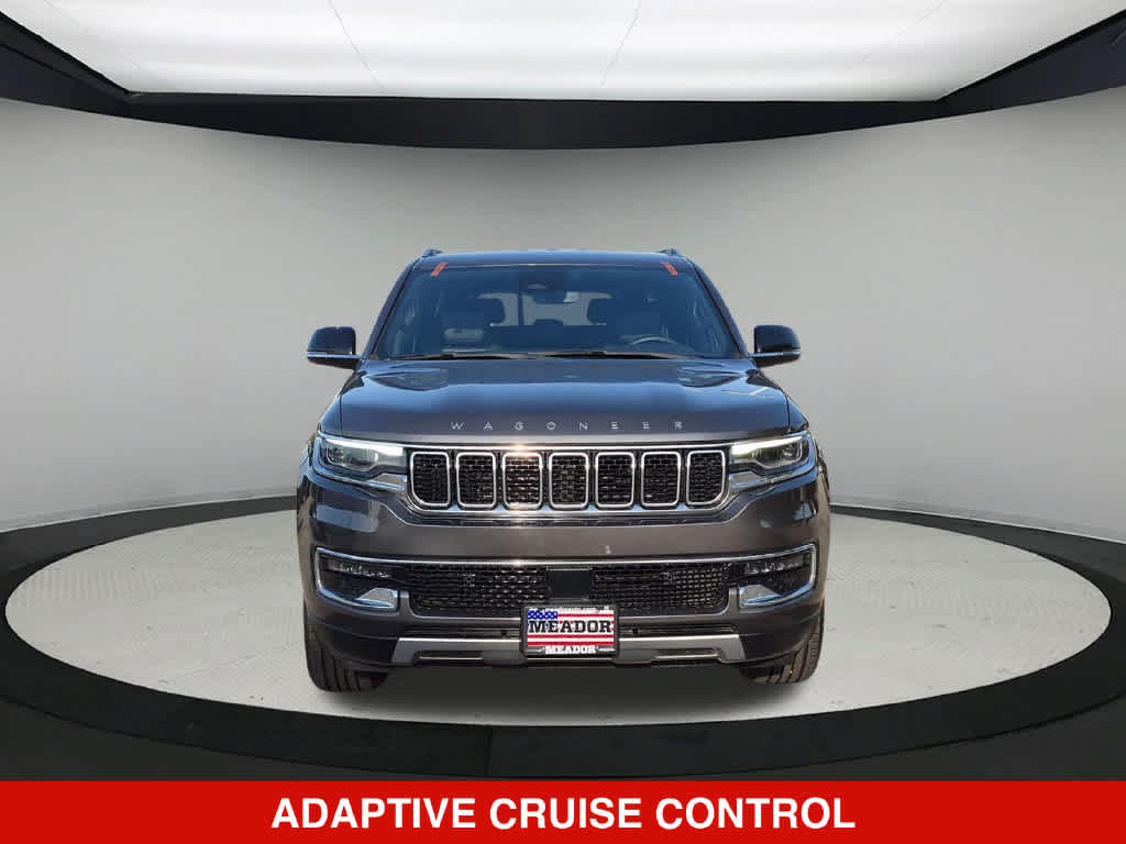 Used 2024 Jeep Wagoneer L Series II AWD/4WD image 10