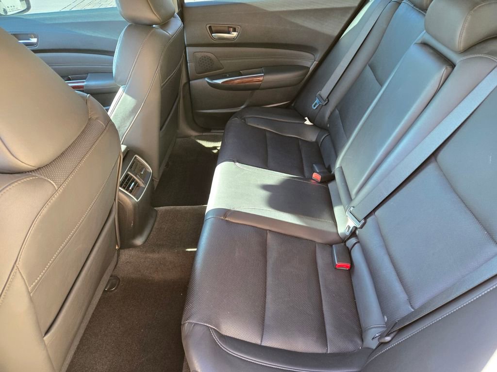 Used 2017 Acura TLX w/ Technology Package FWD image 14