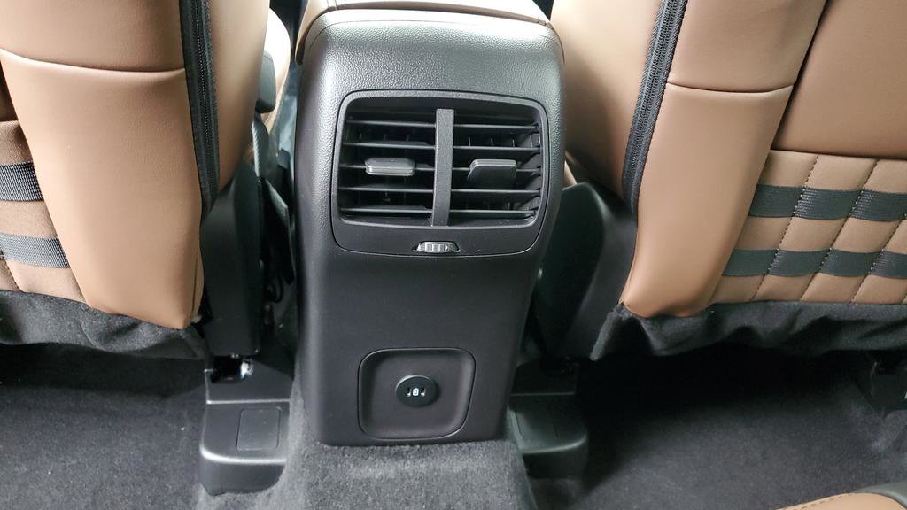 New 2025 Ford Bronco Sport Outer Banks AWD/4WD image 32