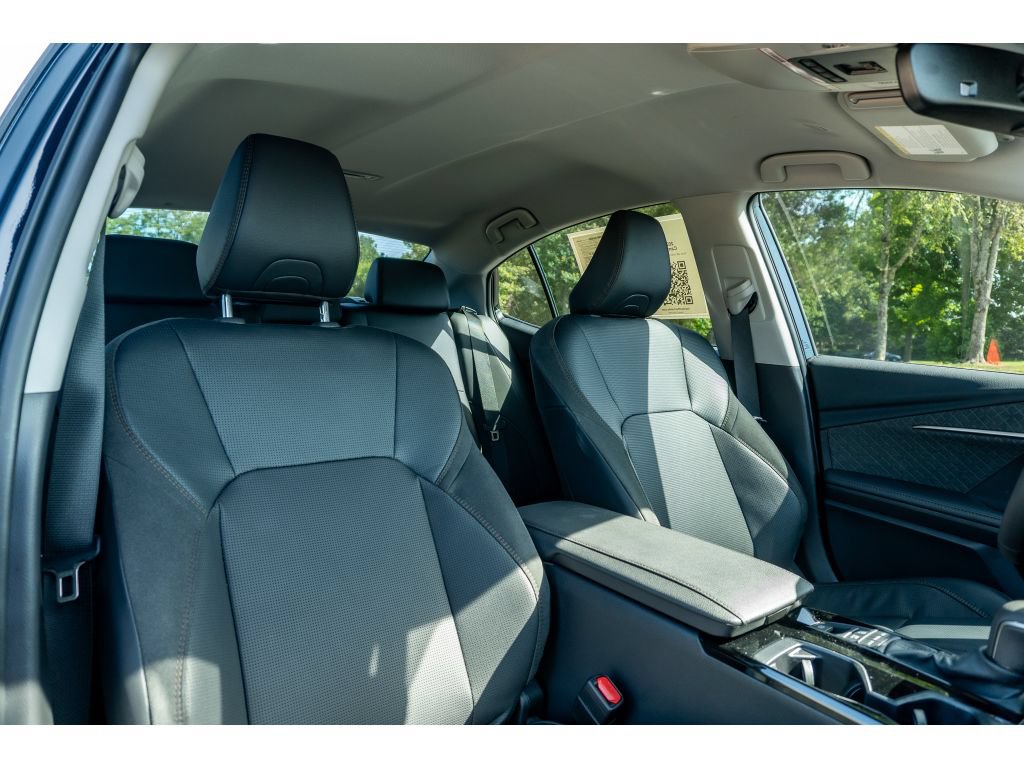 Used 2026 Toyota Camry XLE FWD image 19