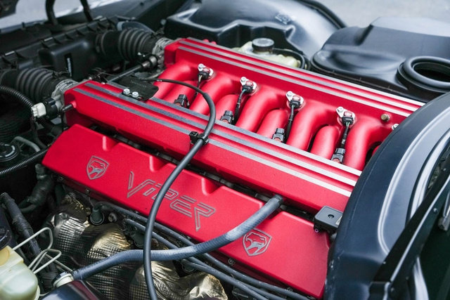 Used 1998 Dodge Viper GTS RWD image 21