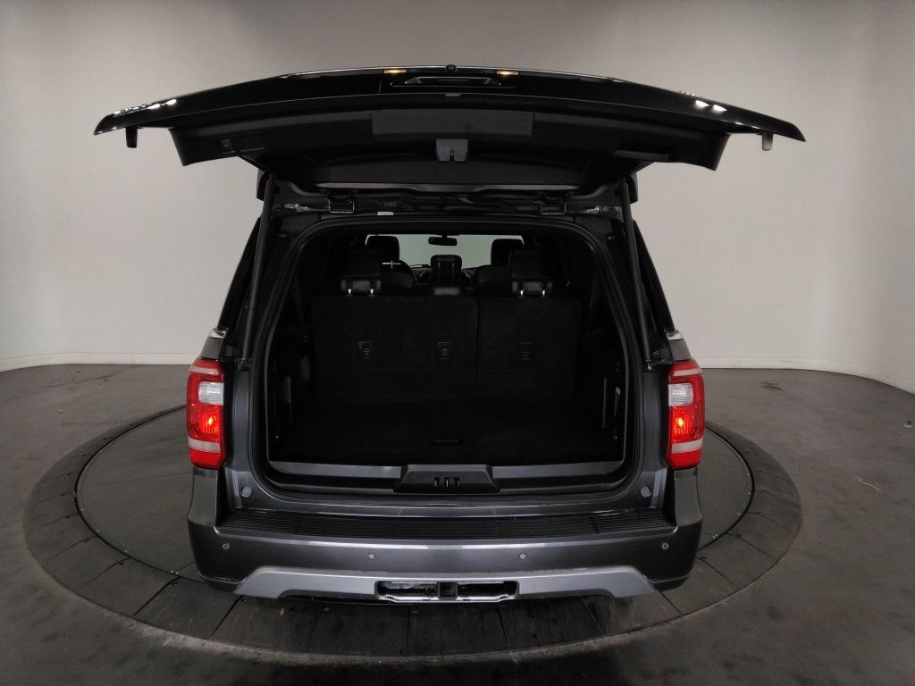 Used 2021 Ford Expedition Max XLT image 9