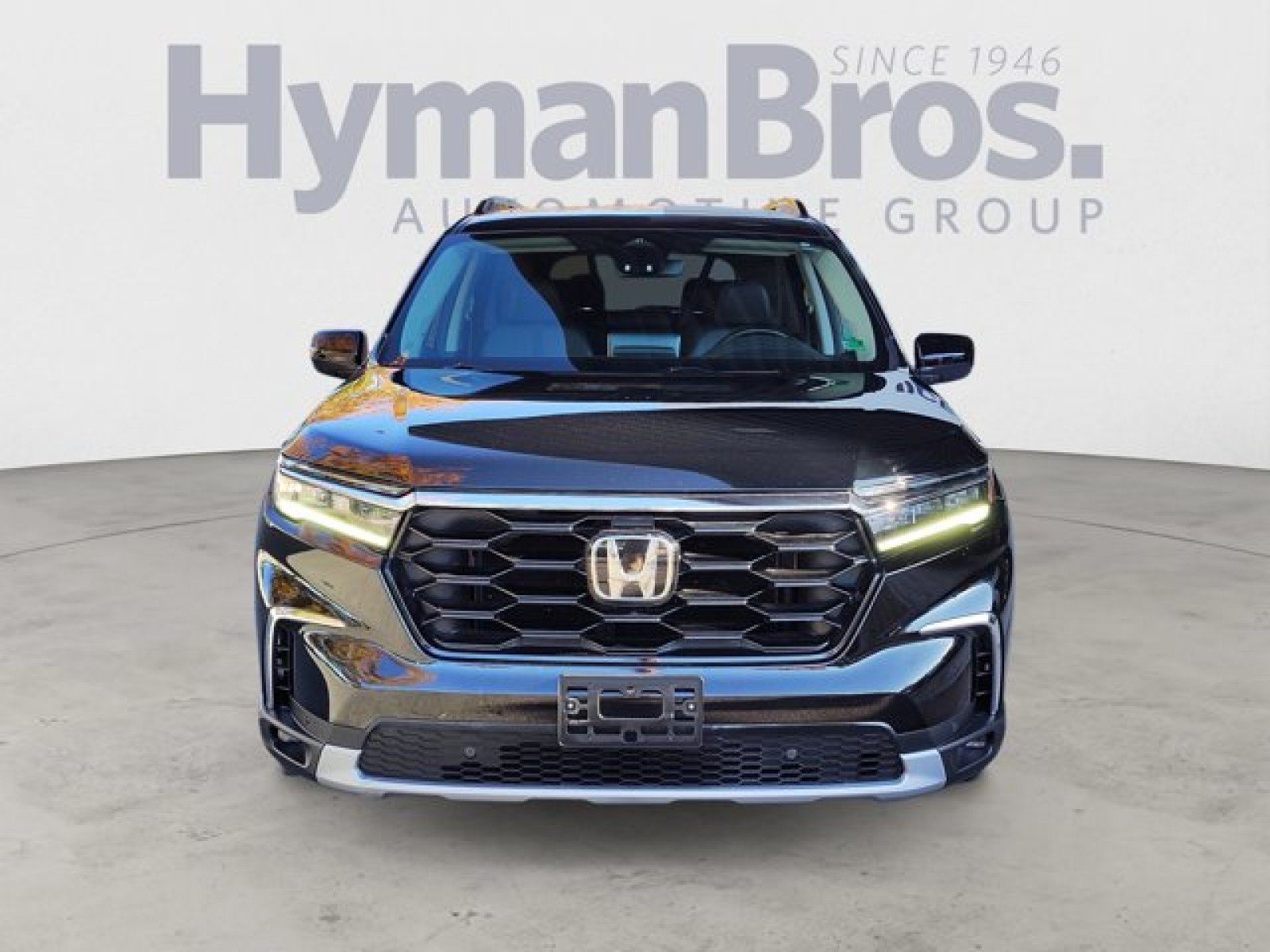 Used 2023 Honda Pilot Touring image 8