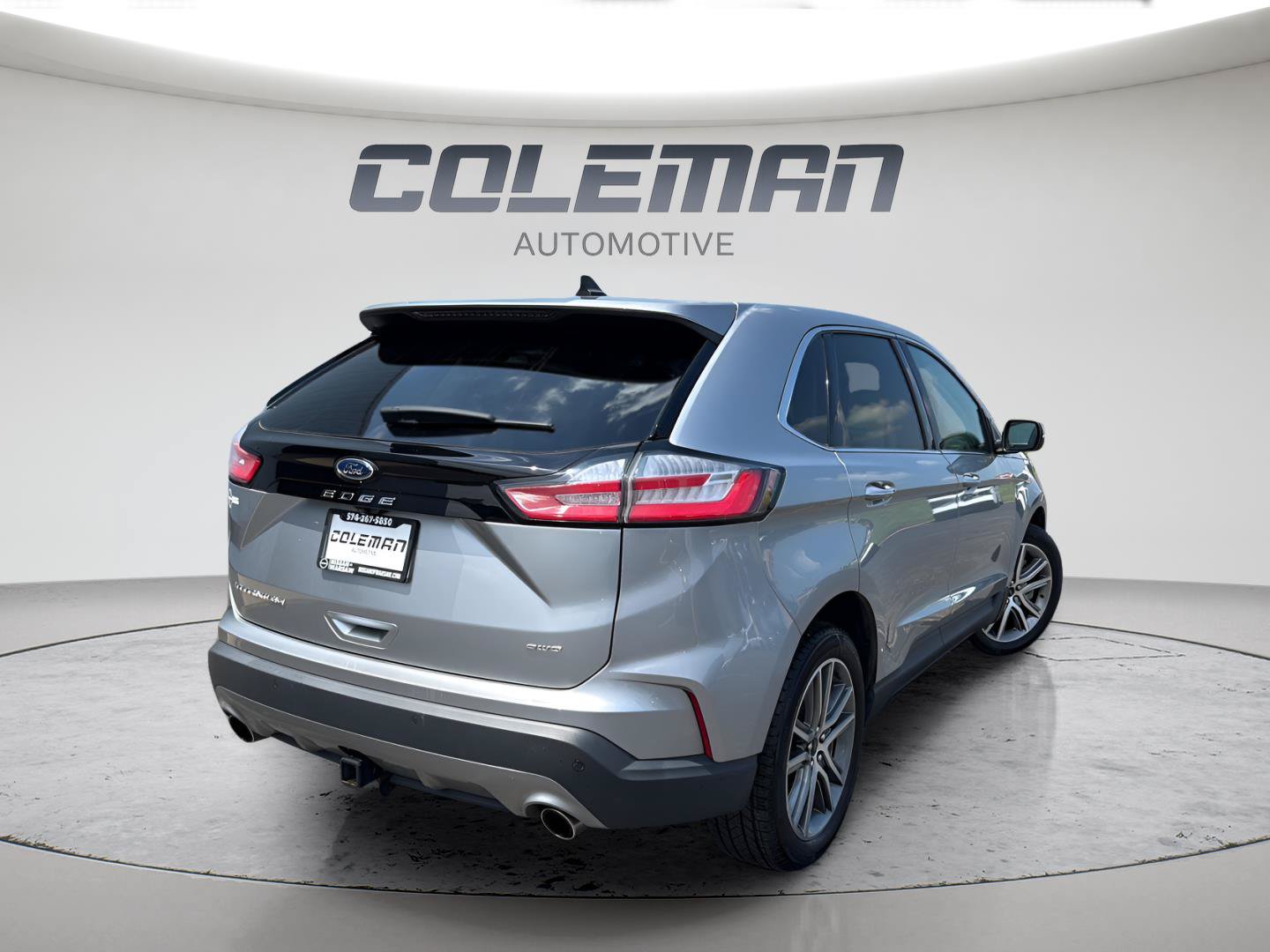 Used 2023 Ford Edge Titanium w/ Class II Trailer Tow Package AWD/4WD image 5