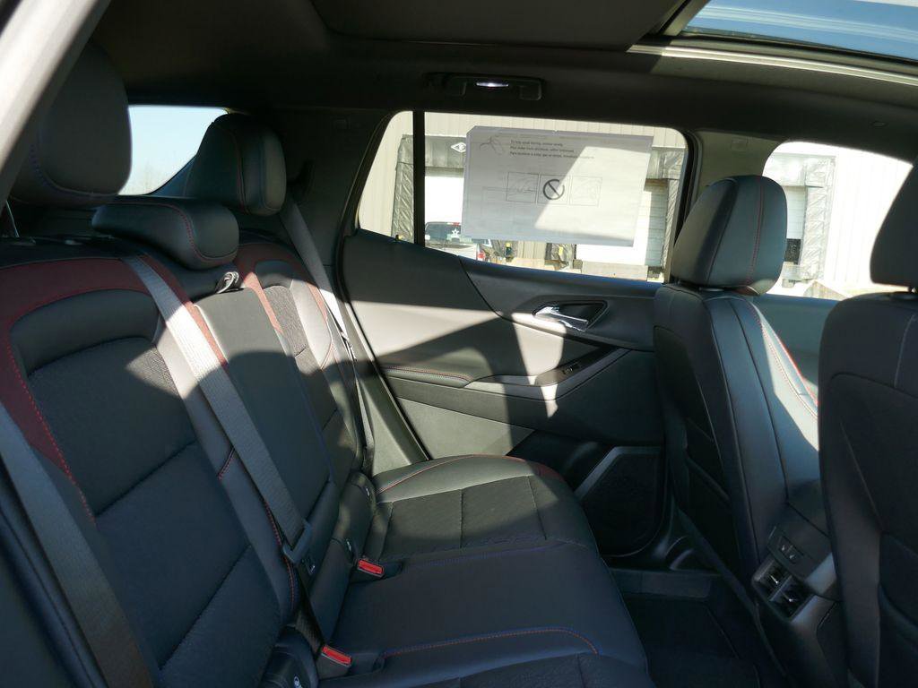 New 2026 Chevrolet Equinox RS image 11