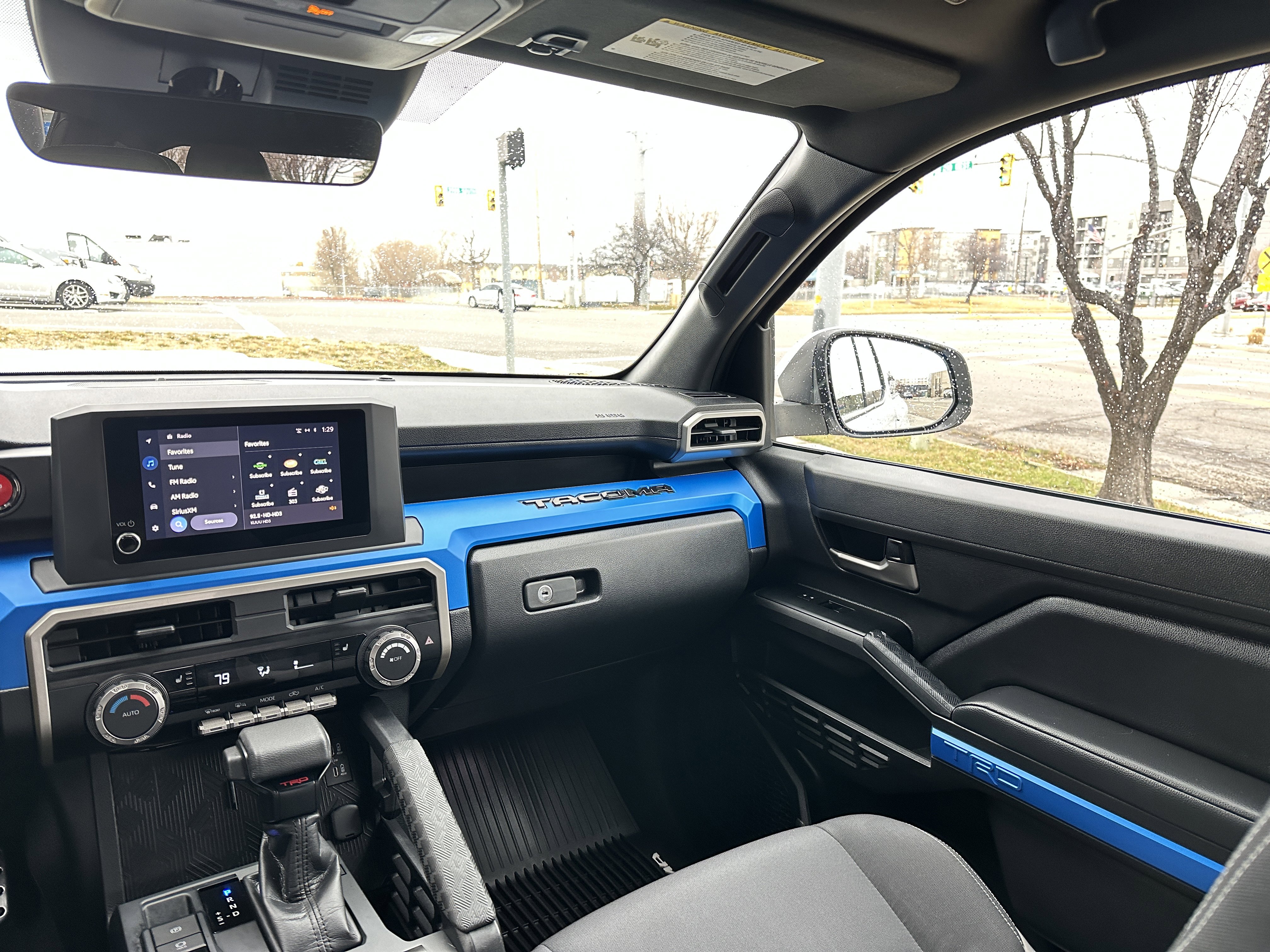 Used 2024 Toyota Tacoma TRD Sport AWD/4WD image 30