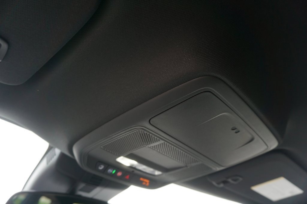 New 2025 Chevrolet Traverse LT w/ Driver Confidence Package image 29