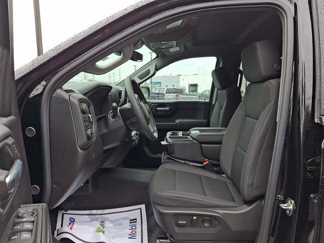 New 2026 Chevrolet Silverado 1500 Custom w/ Turbomax Blackout Package AWD/4WD image 7