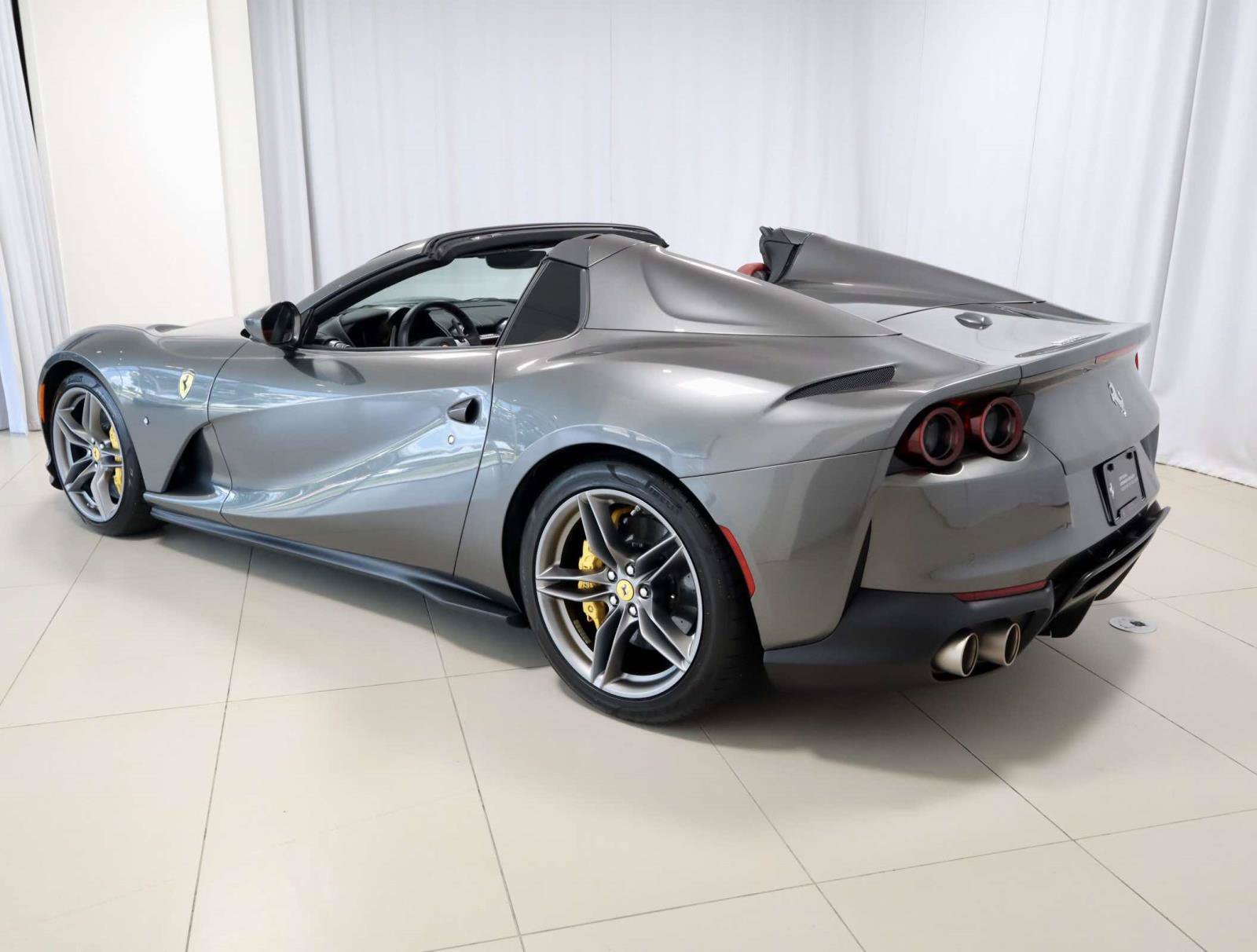 Certified 2018 Ferrari 488 Spider RWD image 44