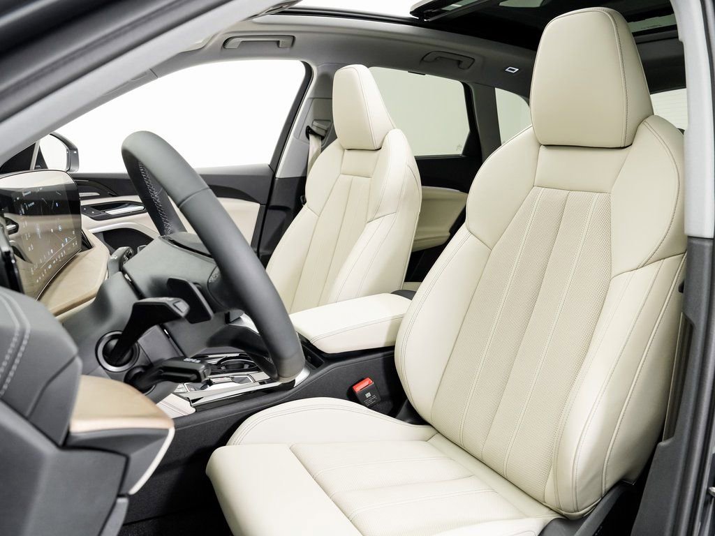 Used 2025 Audi Q5 Prestige image 5