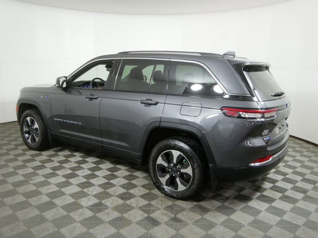 Used 2022 Jeep Grand Cherokee Limited 4xe image 6