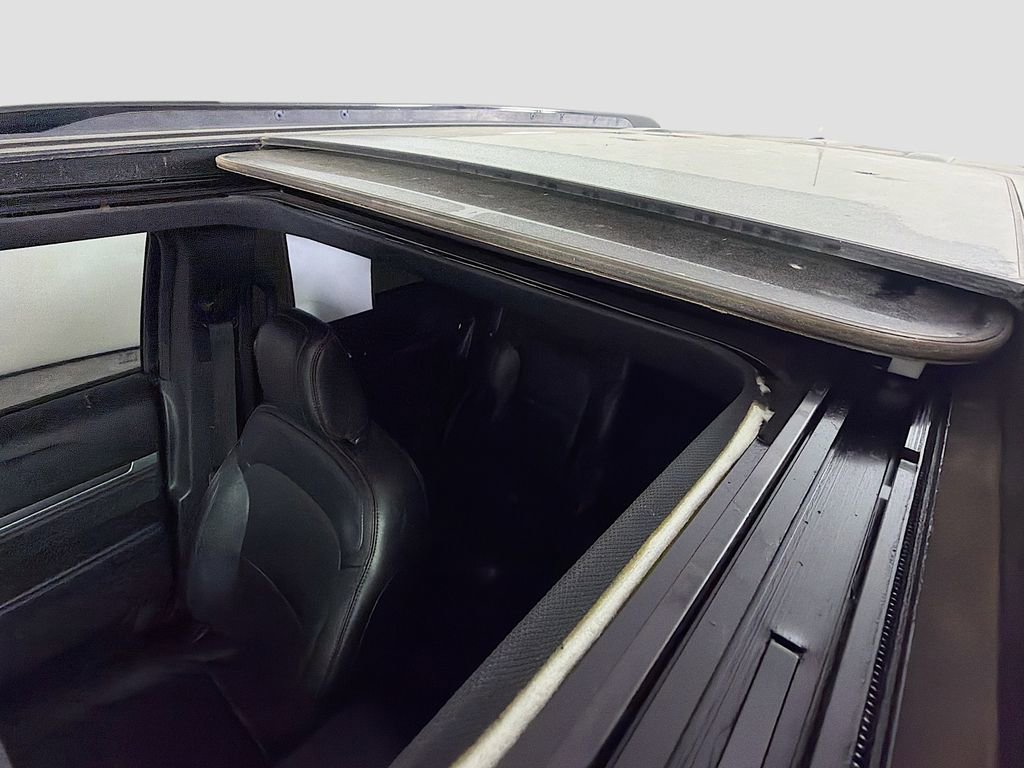 Used 2018 Ford Explorer Sport w/ Equipment Group 401A image 15