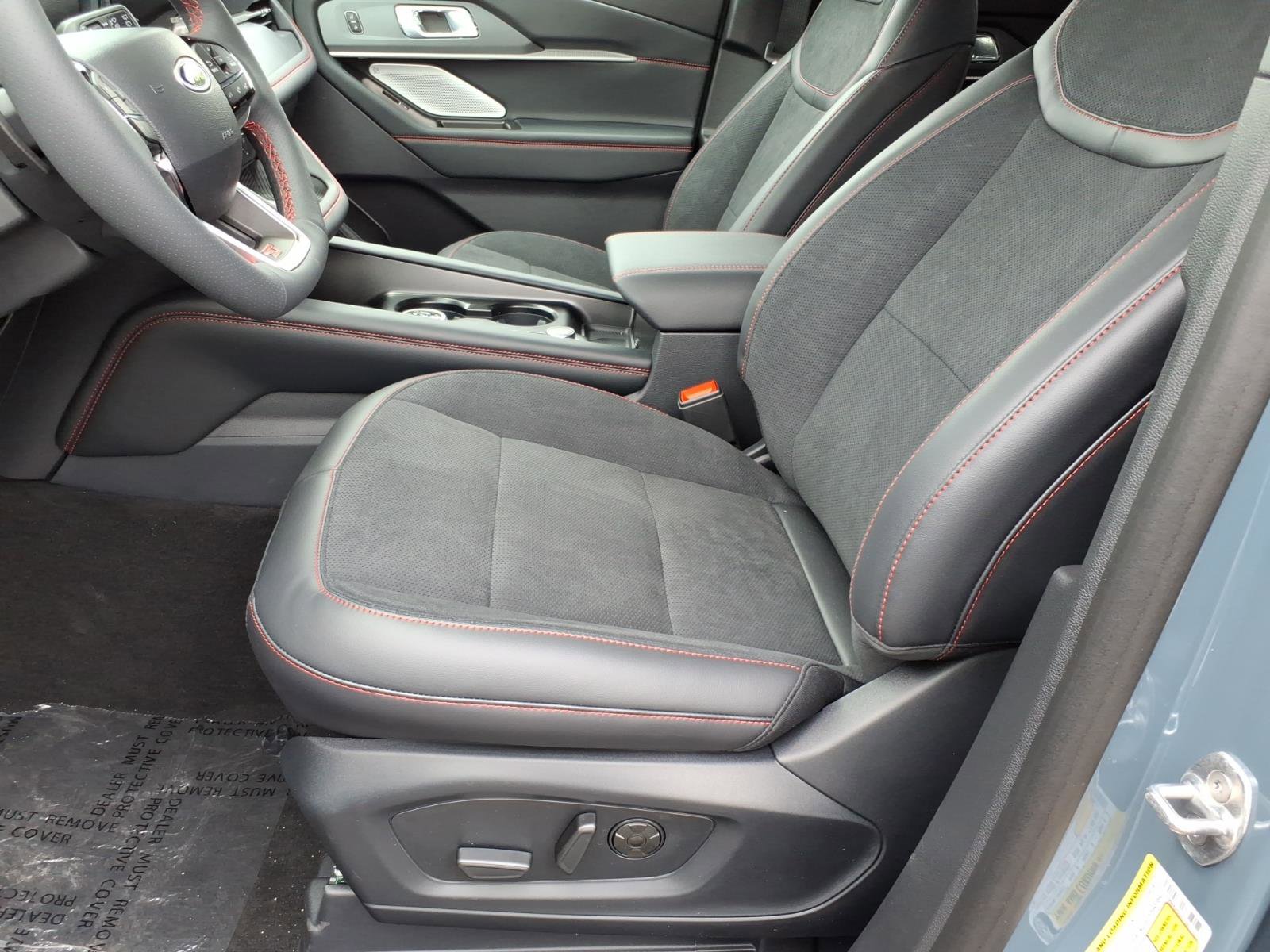 New 2026 Ford Explorer ST AWD/4WD image 13