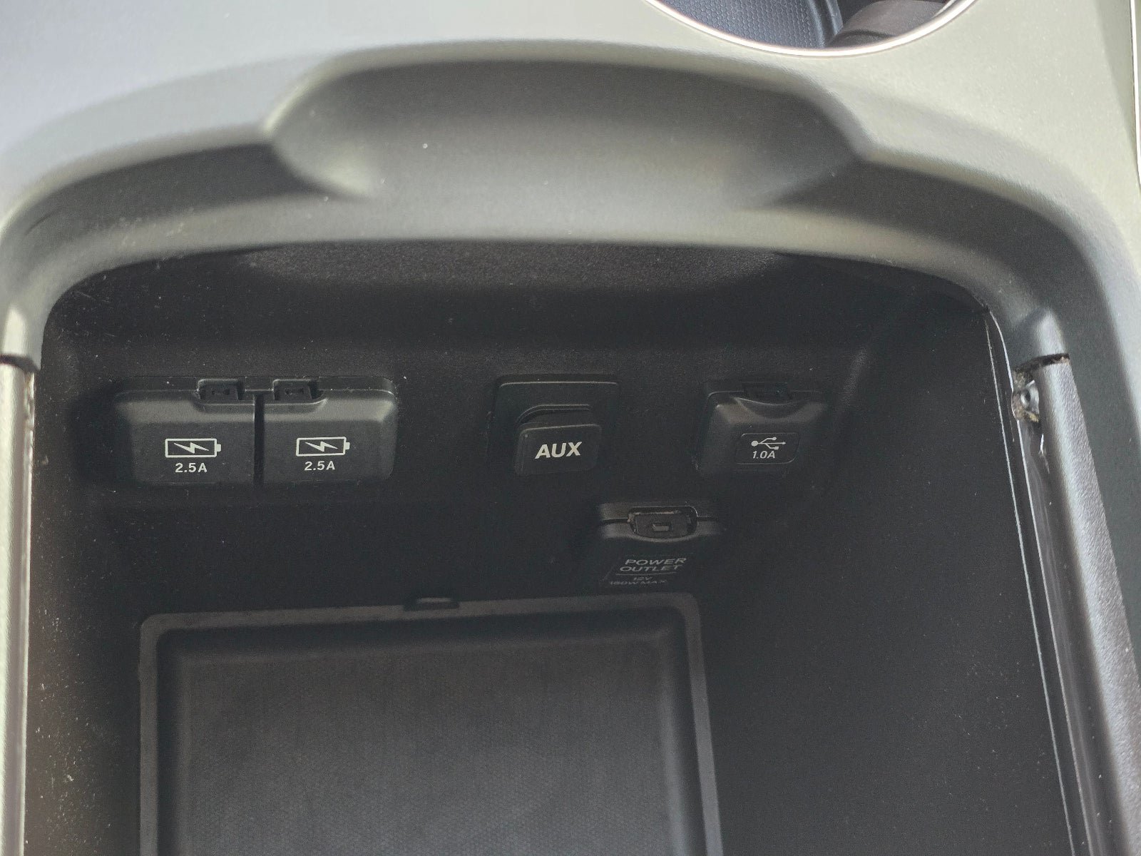 Used 2017 Acura MDX SH-AWD image 19