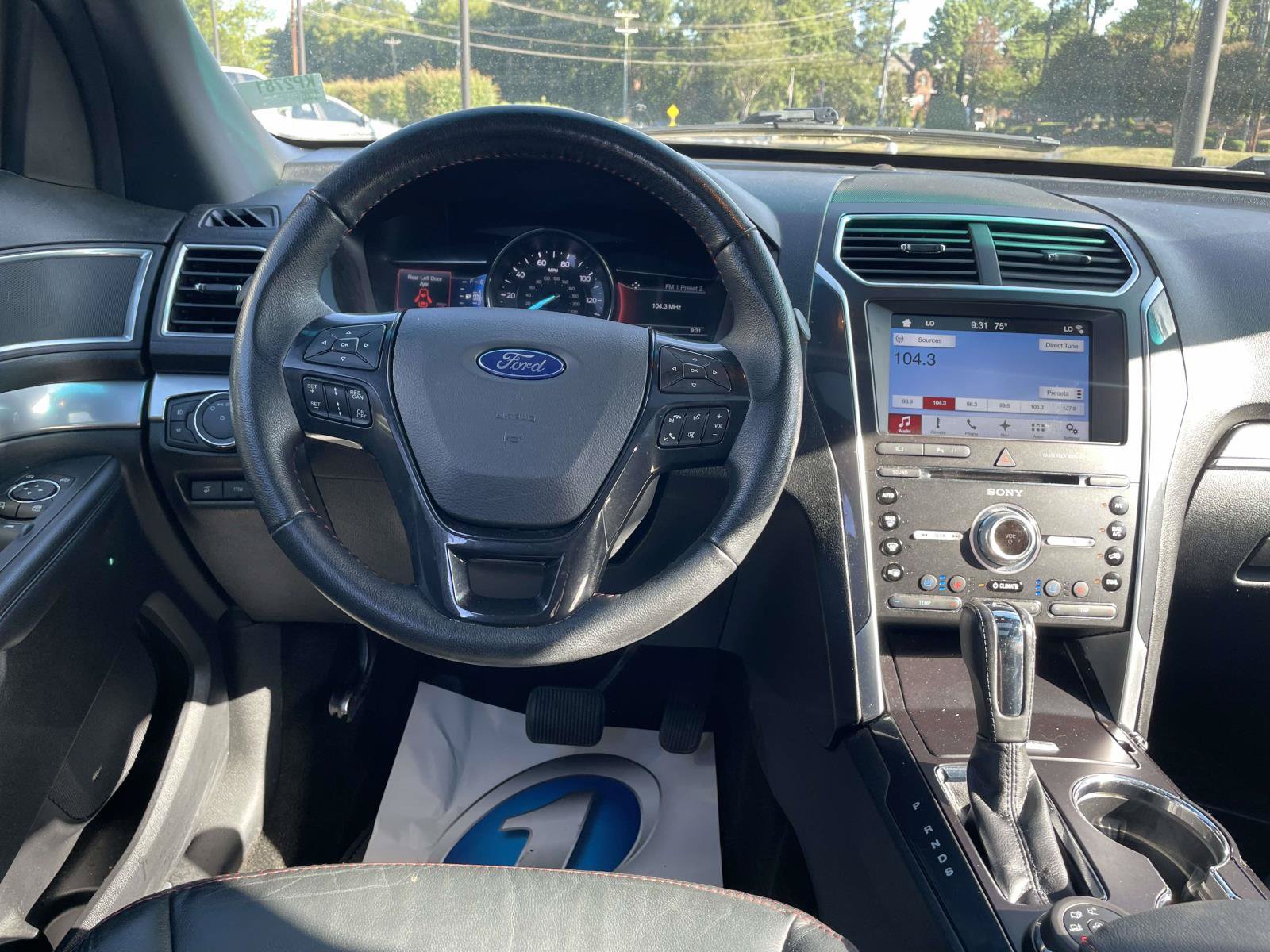 Used 2017 Ford Explorer Sport w/ Equipment Group 401A AWD/4WD image 14