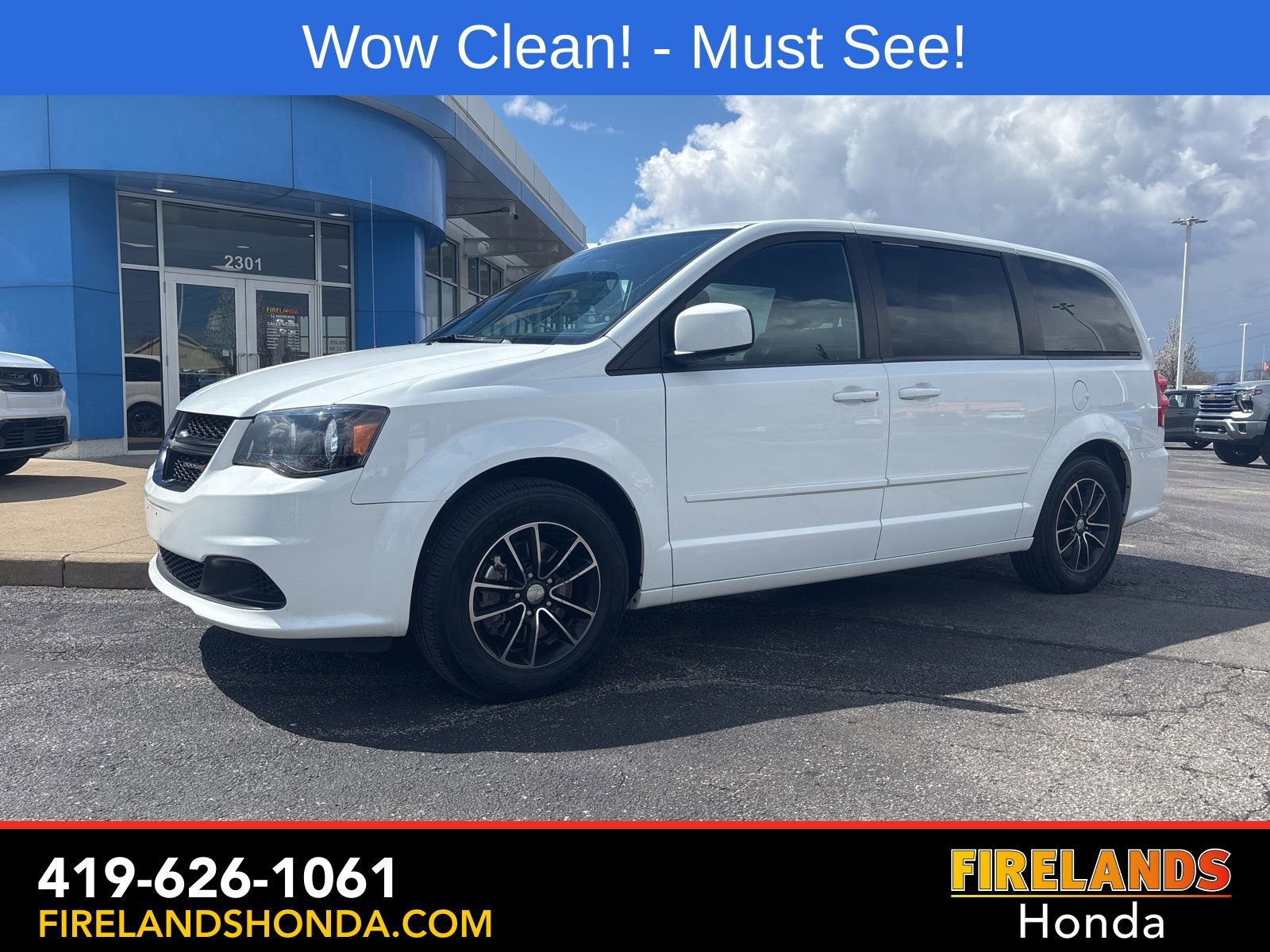 Used 2017 Dodge Grand Caravan SE
