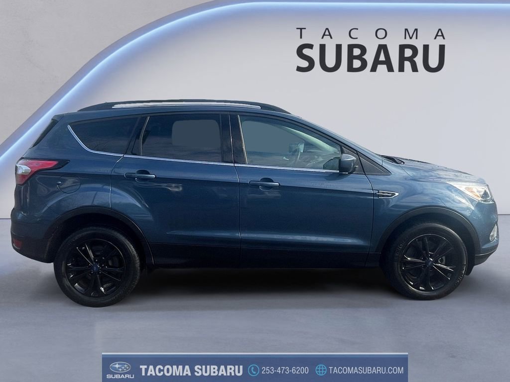 Used 2018 Ford Escape SE image 6
