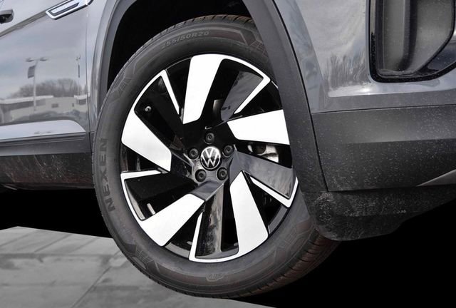 New 2026 Volkswagen Atlas Cross Sport SE image 3