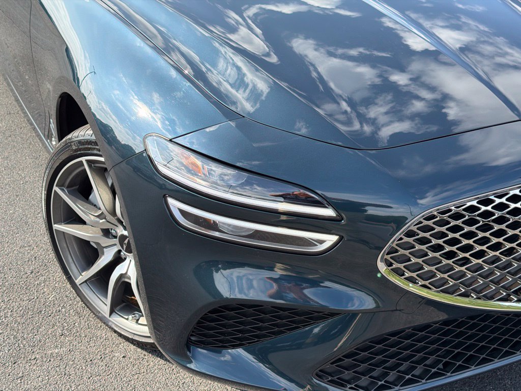 Used 2025 Genesis G70 2.5T AWD/4WD image 32