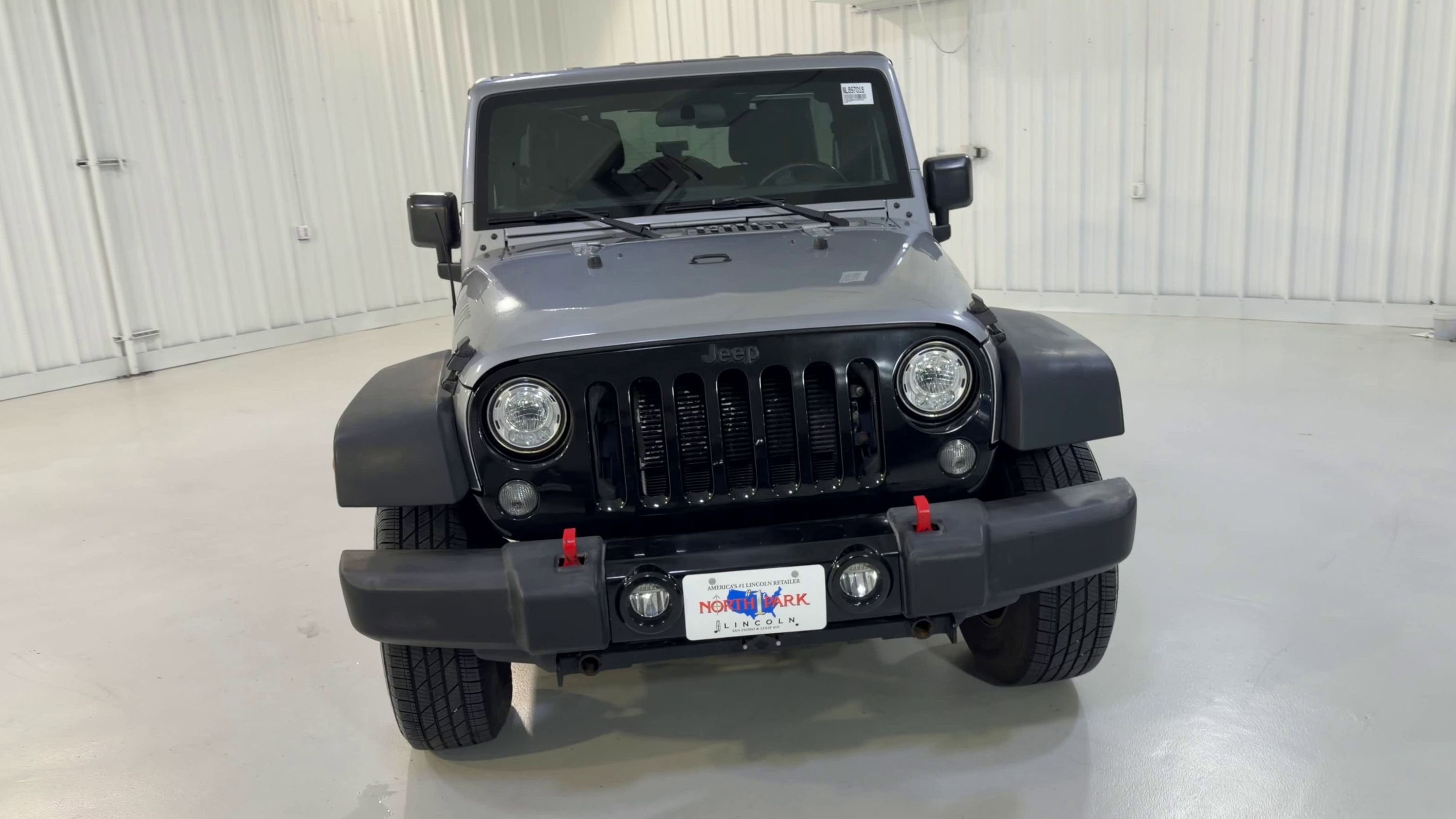 Used 2018 Jeep Wrangler Unlimited Sport AWD/4WD image 4
