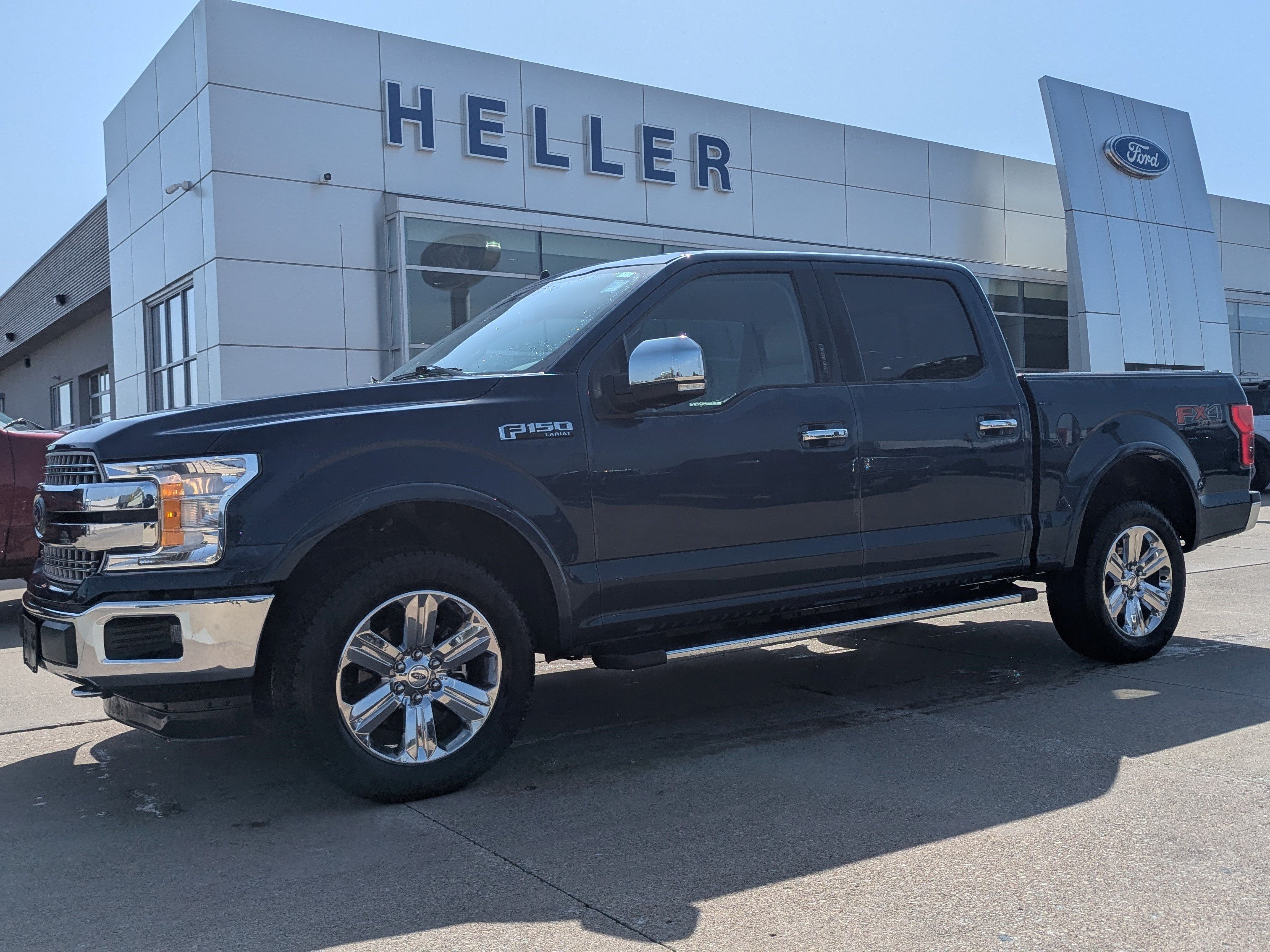 Used 2019 Ford F150 Lariat AWD/4WD image 3