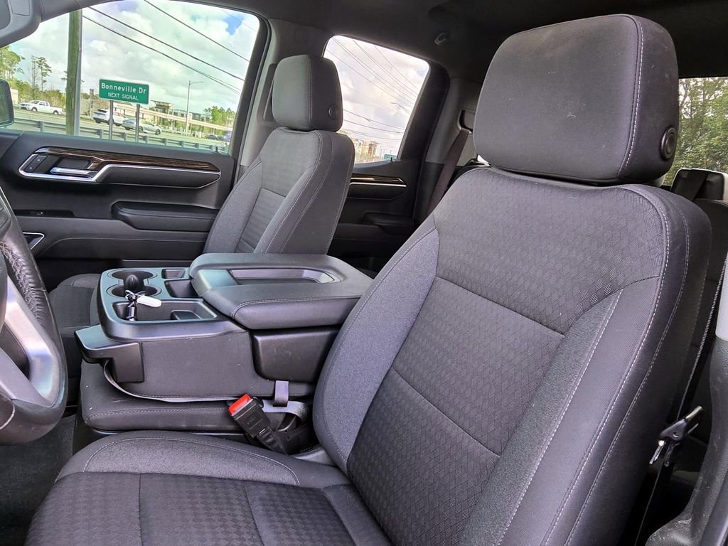 Used 2022 GMC Sierra 1500 Elevation image 20