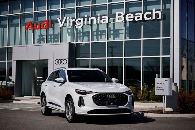 New 2025 Audi Q5 Premium Plus image 1