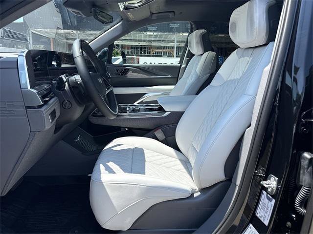 New 2026 Cadillac Escalade IQ Sport 1 w/ LPO, Floor Liner Package image 9