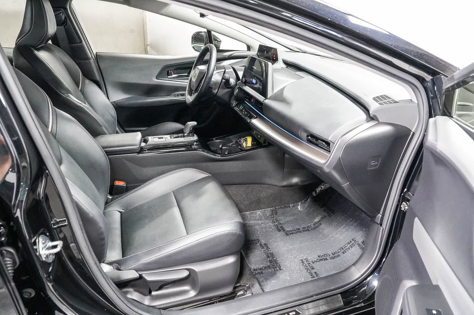 Certified 2023 Toyota Prius XLE FWD image 17