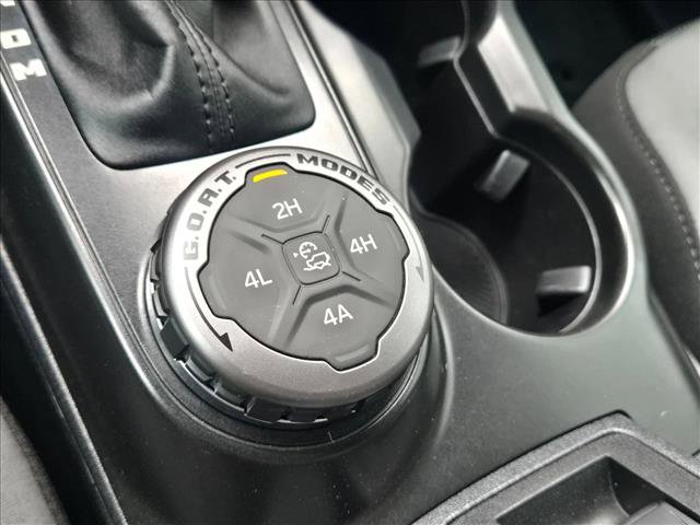 Used 2022 Ford Bronco Black Diamond w/ Sasquatch Package image 12