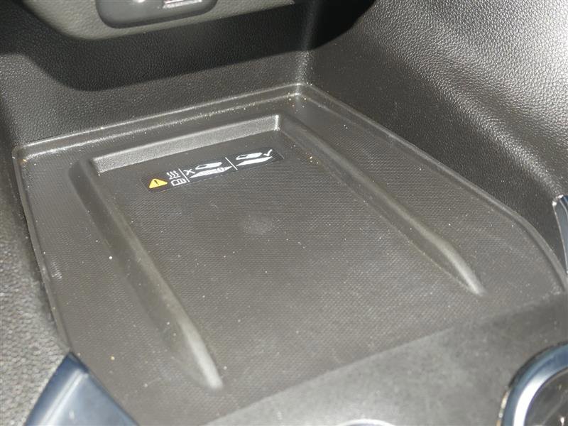 Used 2022 Chevrolet Traverse RS w/ LPO, Floor Liner Package AWD/4WD image 41