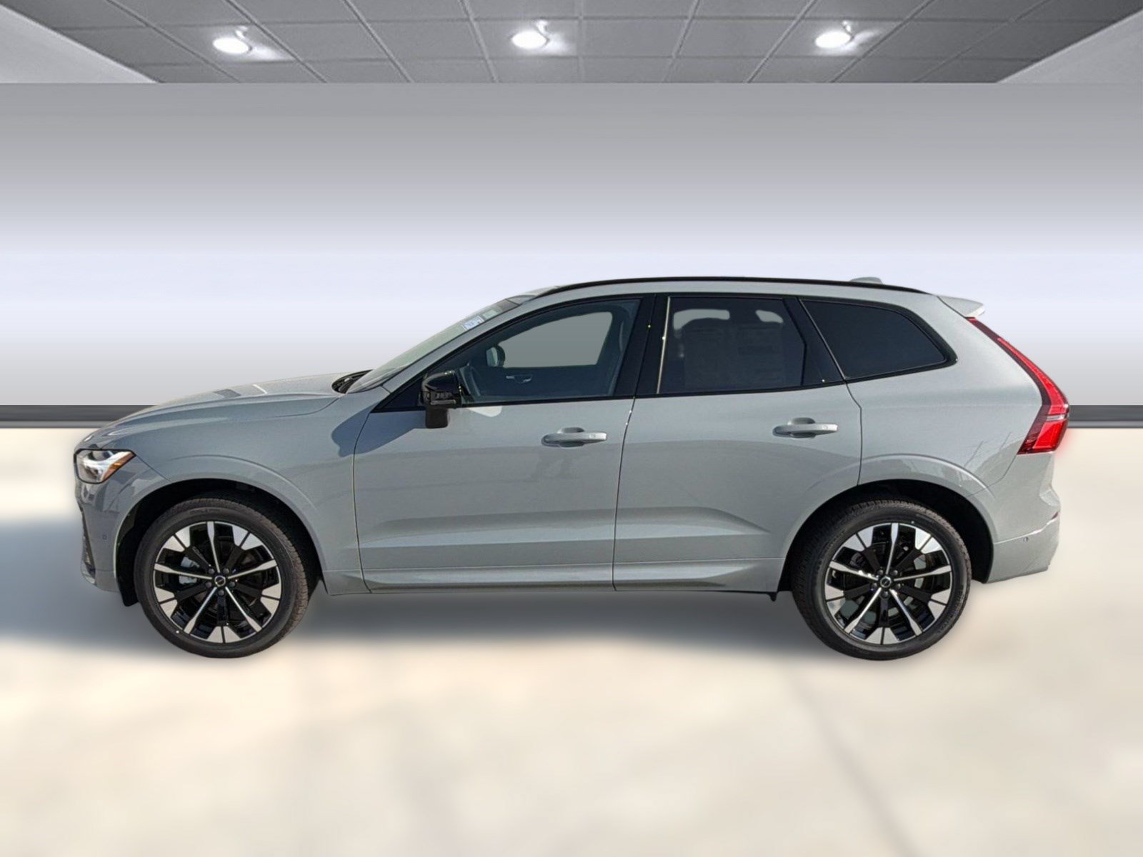 New 2026 Volvo XC60 B5 Plus w/ Protection Package Premier AWD/4WD video 2
