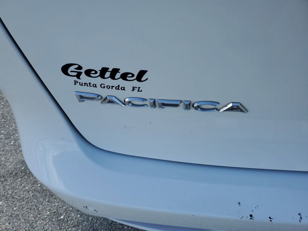 Used 2019 Chrysler Pacifica LX image 40