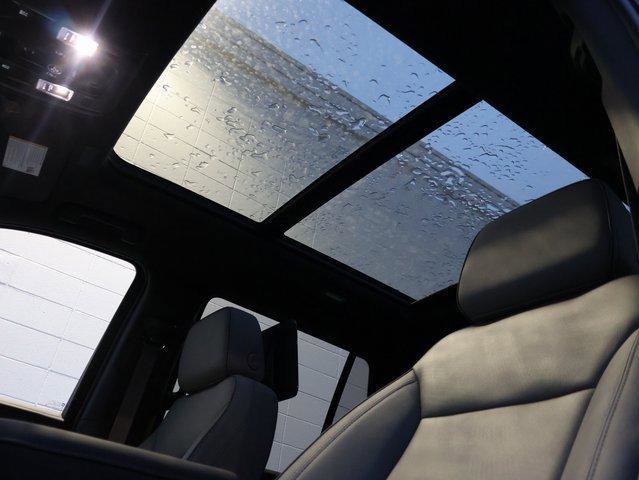 New 2026 GMC Yukon Elevation w/ Elevation Premium Package image 44