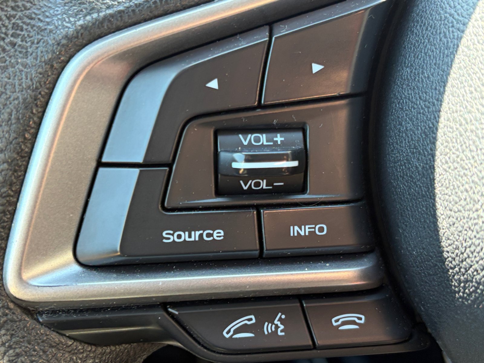 Used 2019 Subaru Crosstrek 2.0i AWD/4WD image 20